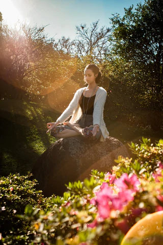 Yoga Mudra for meditation (Yoga Kargha)